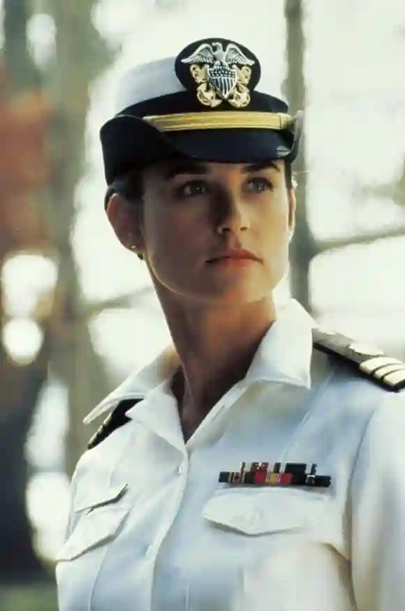 Demi Moore spielt "Lieutenant Commander JoAnne Galloway" in dem Film "A Few Good Men" von 1992.