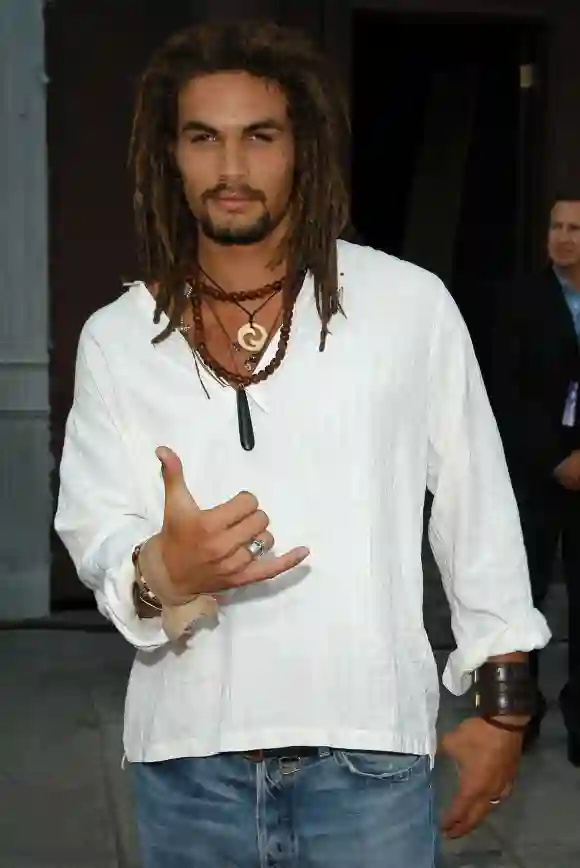 Jason Momoa auf der Summer TCA Fox All-Star Party 2004.