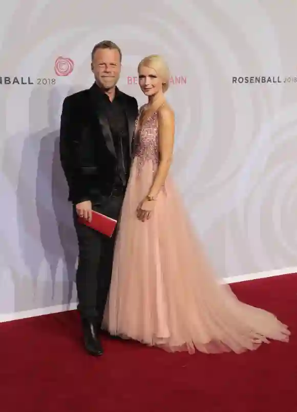 Jenke von Wilmsdorff und Mia Bergmann beim Rosenball am 5. Mai 2018