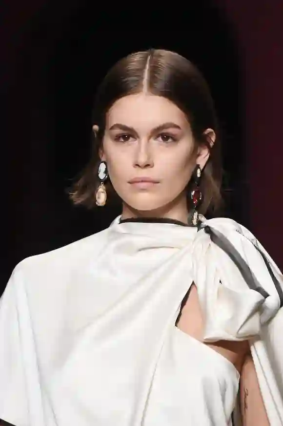 Kaia Gerber modelt auf der Mailänder Fashion Week 2020