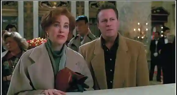 Catherine O'Hara und John Heard