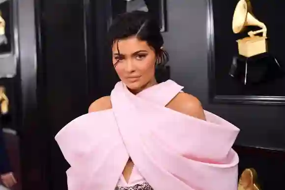 Kylie Jenner ist auf Platz 1 der reichsten Selfmade-Milliardäre