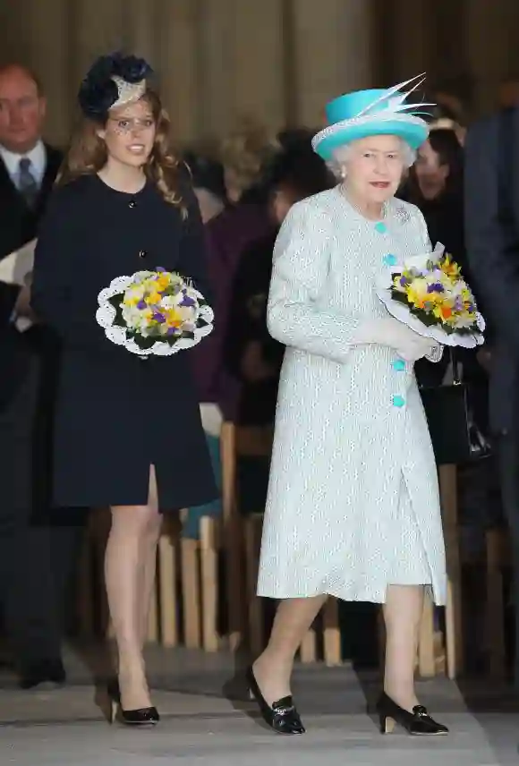 Prinzessin Beatrice und Königin Elisabeth II.