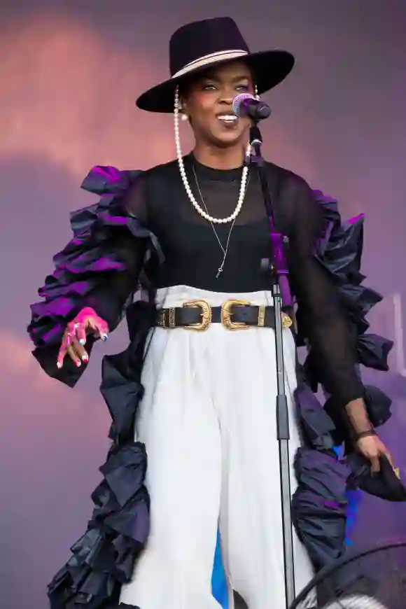 Lauryn Hill tritt am dritten Tag des Glastonbury Festivals auf der Worthy Farm in Pilton am 28. Juni 2019 auf der Bühne auf