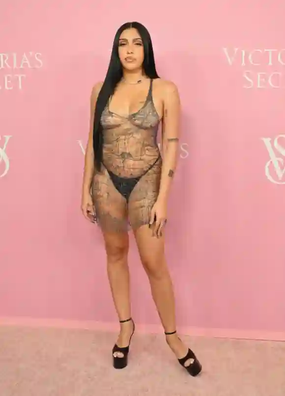 lourdes leon sexy heiß slip victorias secret