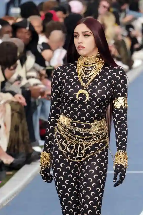 Lourdes Leon auf der Pariser Modewoche am 25. Juni 2022