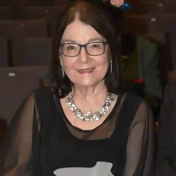 Nana Mouskouri