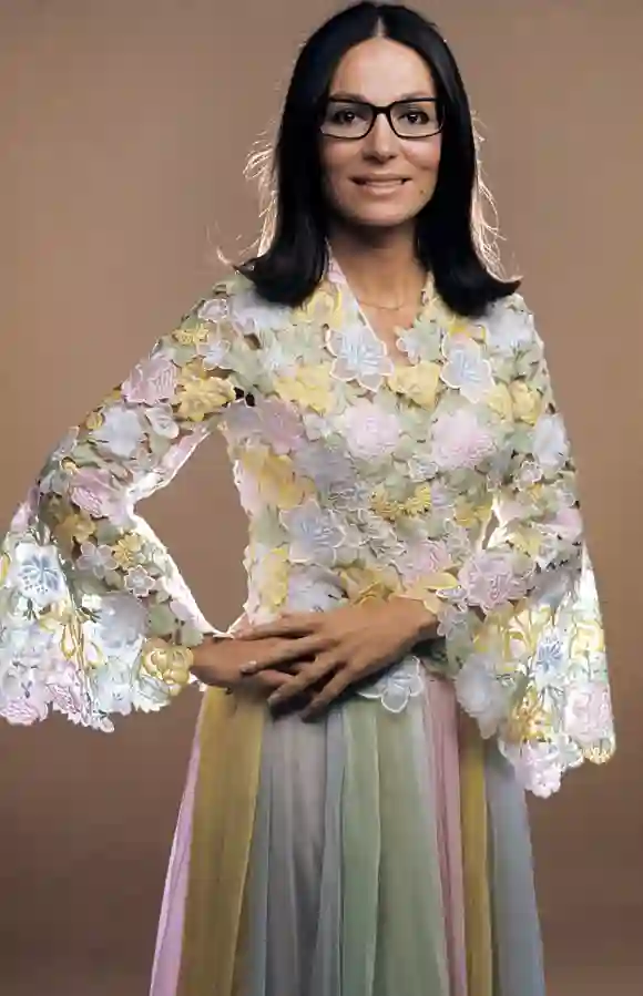 Nana Mouskouri