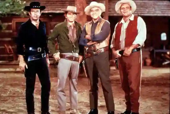 Pernell Roberts, Michael Landon, Lorne Greene und Dan Blocker 1969