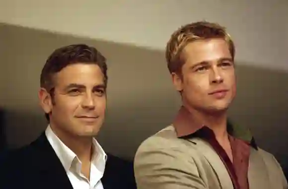 Brad Pitt und George Clooney in „Ocean’s Eleven“