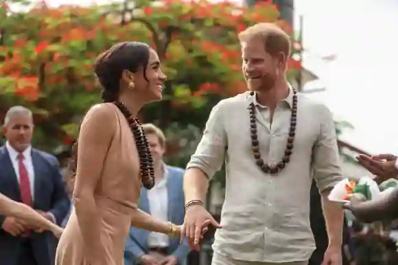 prinz harry herzogin meghan nigeria