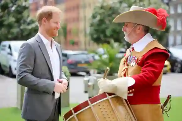 Prinz Harry ist am 7. Mai in London angekommen