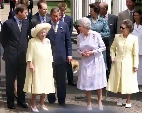 Prinzessin Margaret und Queen Elisabeth II.