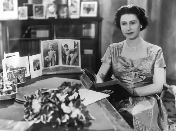 Königin Elisabeth II. im Jahr 1957