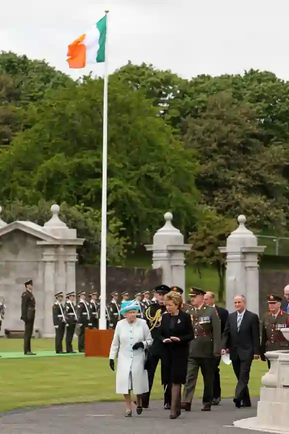 Im Jahr 2011 stattete Königin Elisabeth II. Irland einen historischen Besuch ab.