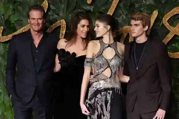 Kaia Gerber, Rande Gerber, Cindy Crawford, Presley Crawford Fashion Awards 2018