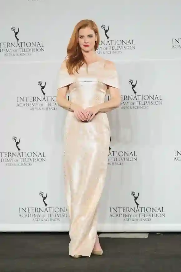 Sarah Rafferty bei den 44. Emmy Awards am 21. November 2016