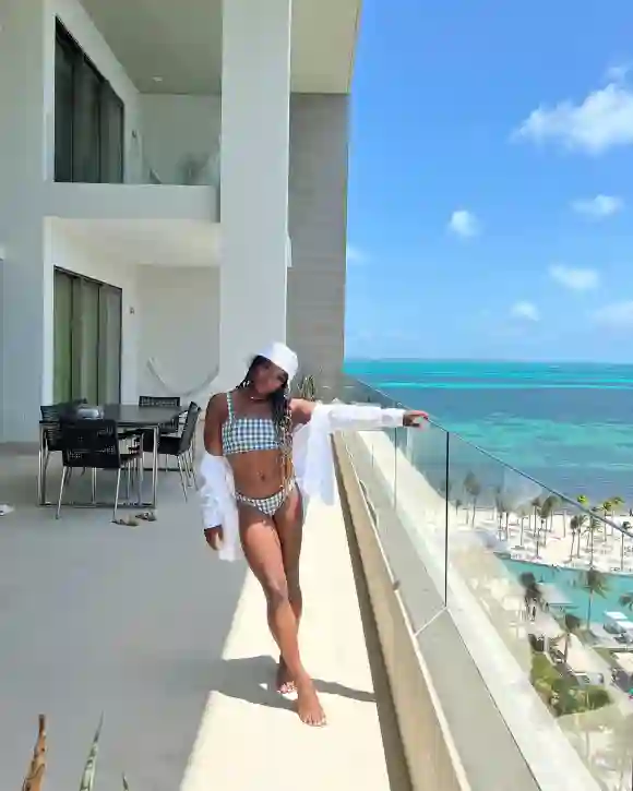 simone biles heiß sexy bikini