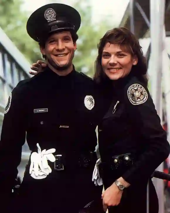 Police Academy Steve Guttenberg und Kim Cattrall