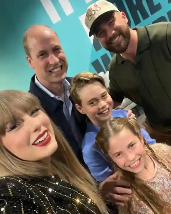 Taylor Swift, Prinz William, Prinzessin Charlotte, Prinz George und Travis Kelce