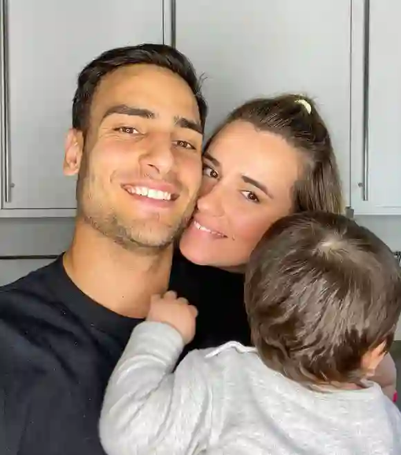 Timur Ülker und Caroline Steinhof mit Sohn Ilay auf Instagram