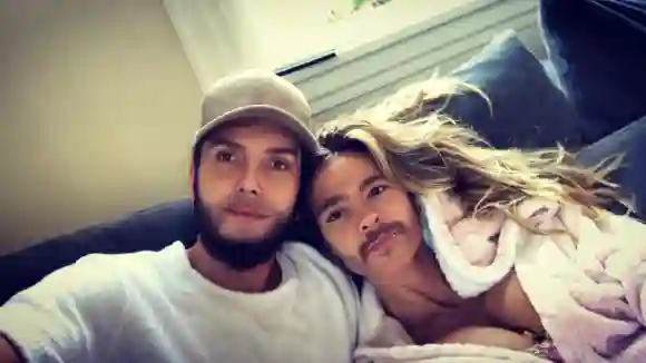 Tom Kaulitz und Heidi Klum überraschen ihre Fans auf Instagram mit einem lustigen Gesichts-Swap-Bild