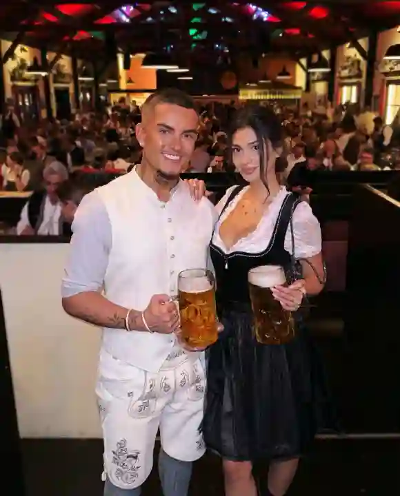 Twenty4Tim und Paola auf dem Oktoberfest 2024