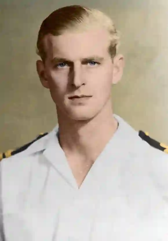 Der Herzog von Edinburgh als Kommandeur der Fregatte HMS Elster 1951 Farbfoto, Malta