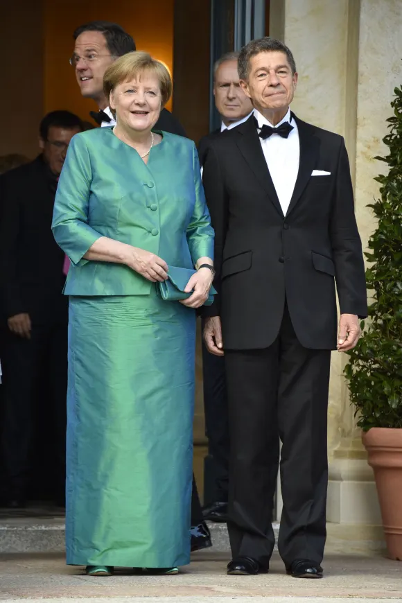 Angela Merkel Abendkleid