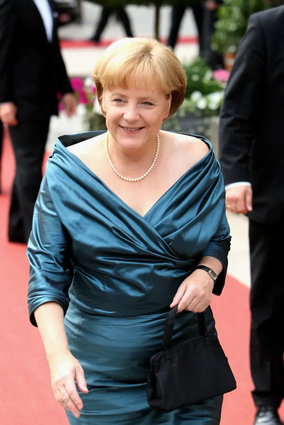 Angela Merkel abendkleid