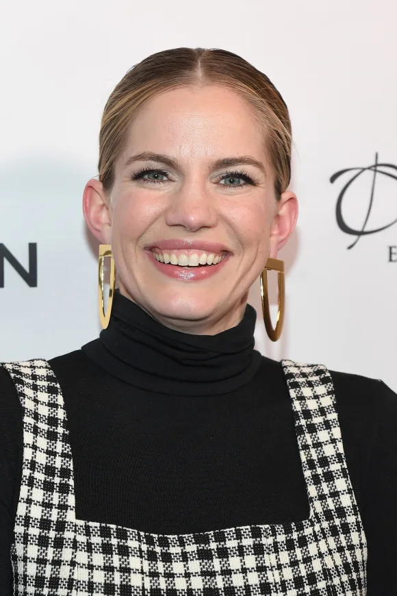 Anna Chlumsky auf einer Filmpremiere