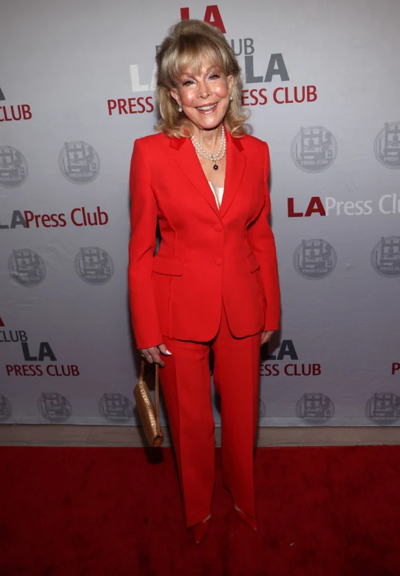 Barbara Eden im Dezember 2023
