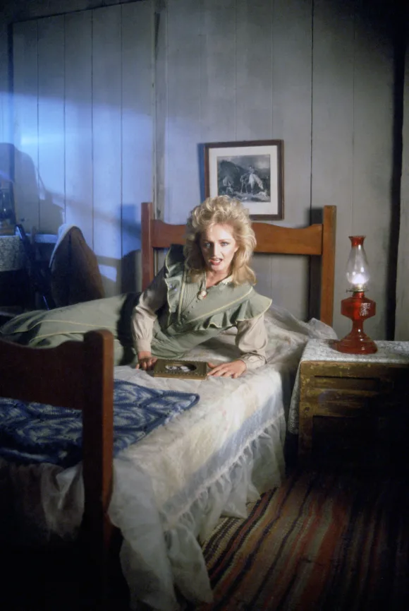 Bonnie Tyler im Musikvideo