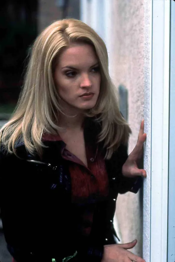 So sah Bridgette Wilson 1997 aus