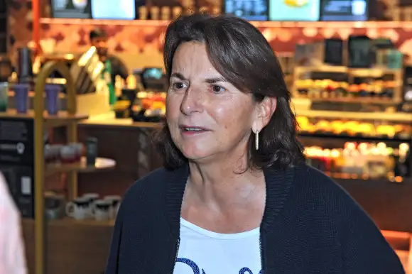 Claudia Obert