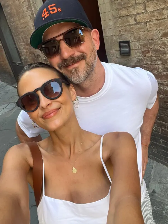 „Das große Backen"-Juror Christian Hümbs und seine Partnerin Evelin Blum haben sich verlobt.