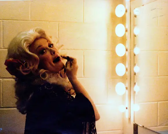 Dolly Parton fotografiert in den 1970er Jahren