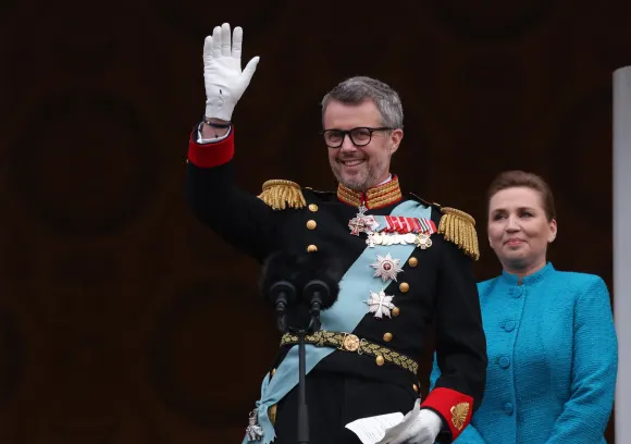 König Frederik von Dänemark hält seine erste Ansprache als Regent