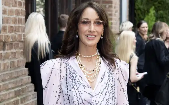 Flashdance Star Jennifer Beals ist 62 Jahre alt