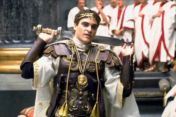 Joaquin Phoenix als „Commodus" in „Gladiator“.