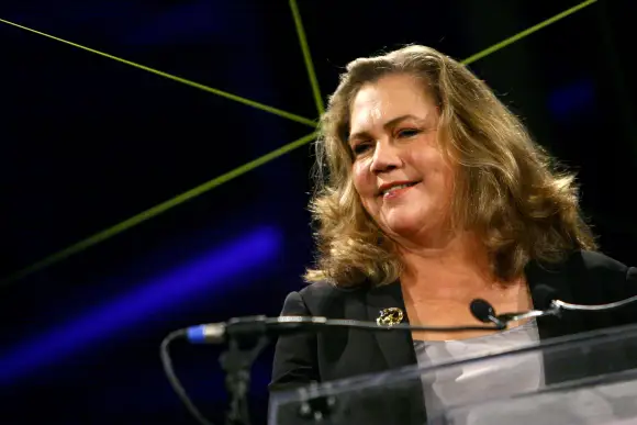 kathleen turner