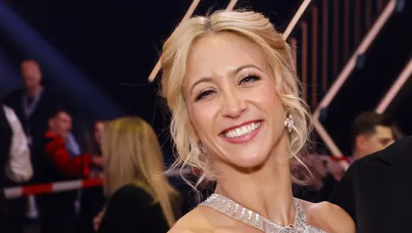 Kathrin Menzinger Let's Dance