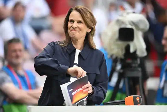 Kathrin Müller-Hohenstein