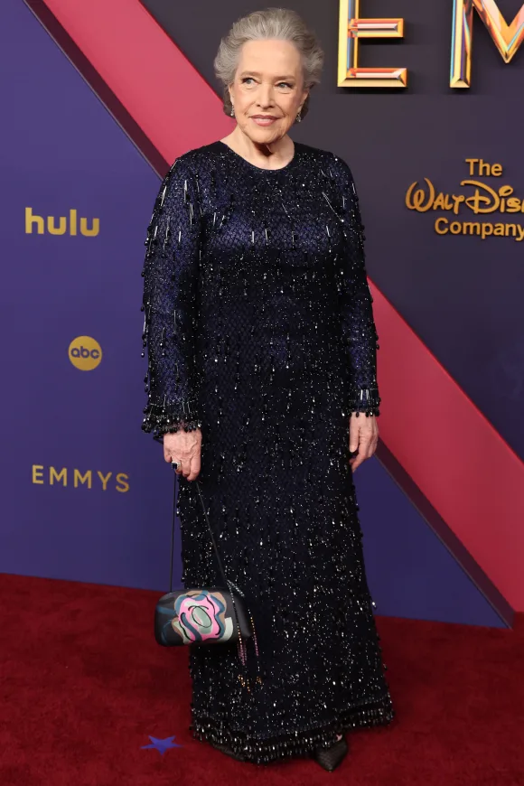 kathy bates kleid outfit emotionen gewicht abnahme