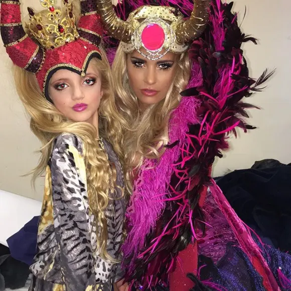 Fotomodel Katie Price mit ihrer Tochter
