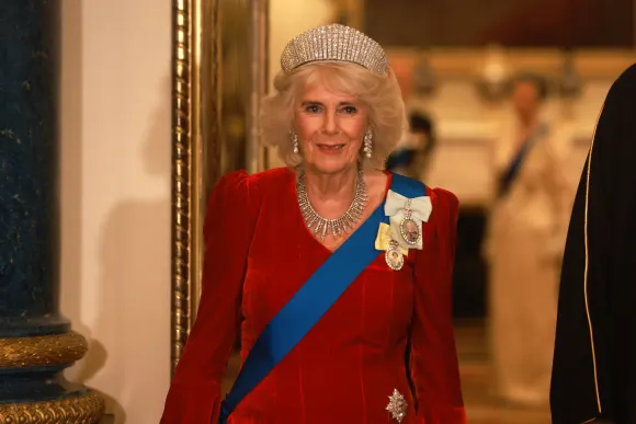 Königin Camilla leidet an einer Lungenentzündung