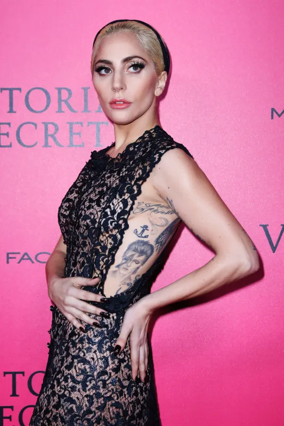 Lady Gaga bei der Victoria's-Secret-Fashion-Show 2016