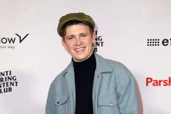 Lennart Betzgen heute schauspieler trainiert sixpack