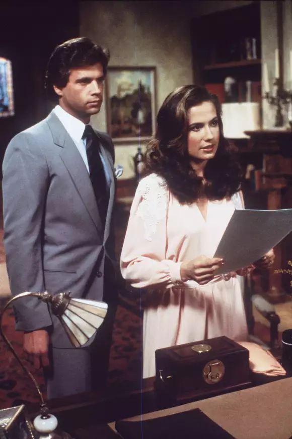 Schauspielerin Ana Alicia früher in „Falcon Crest"