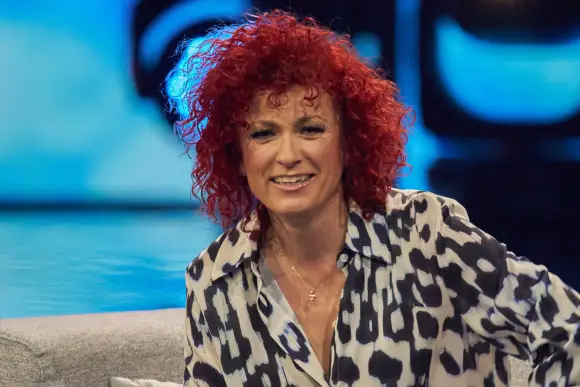 lucy diakovska problem verhältnis mutter